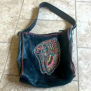 Delila Native American head shoulder bag